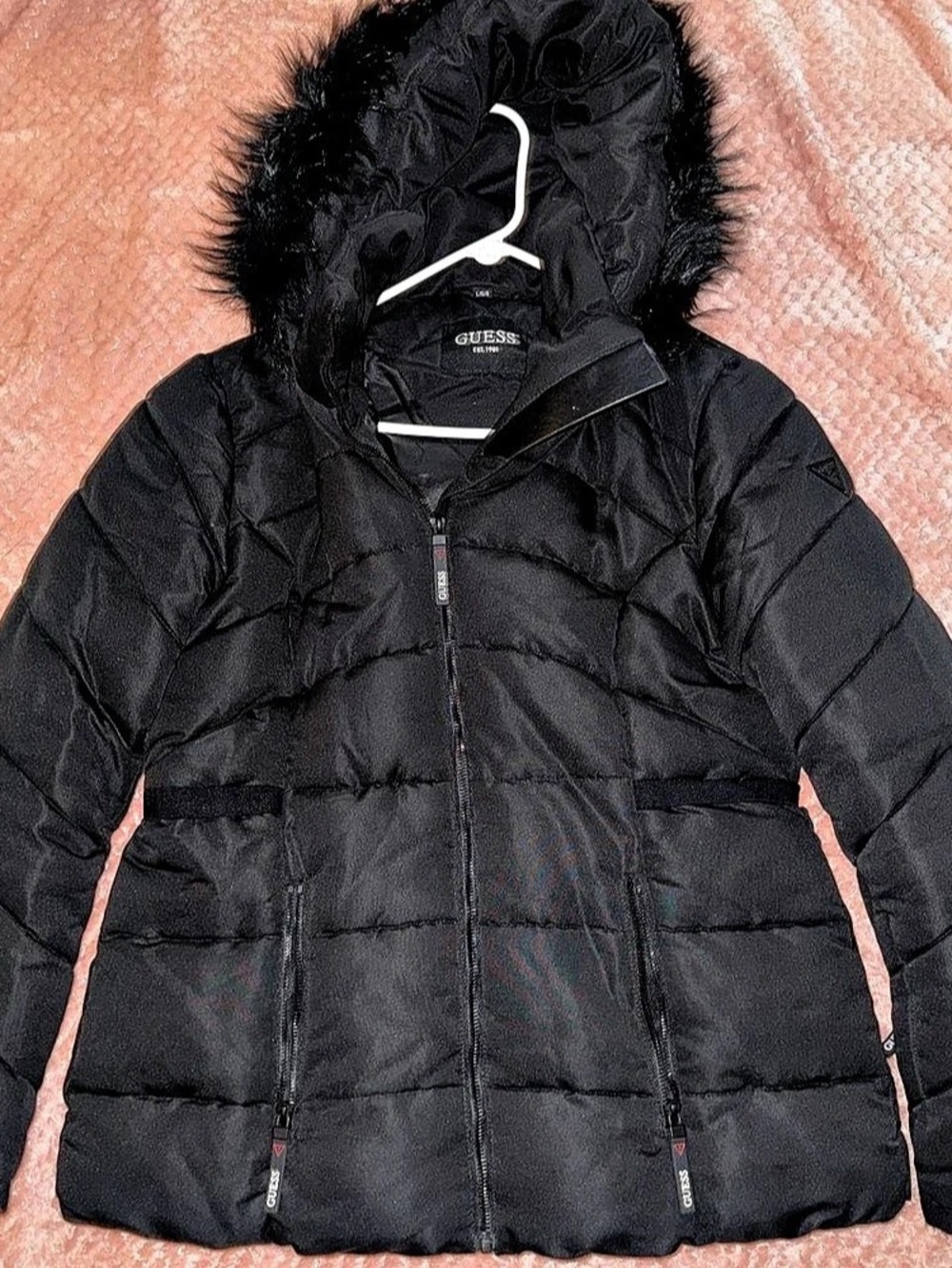 GUESS Hooded Faux-Fur Trim Puffer Jacket Black Large